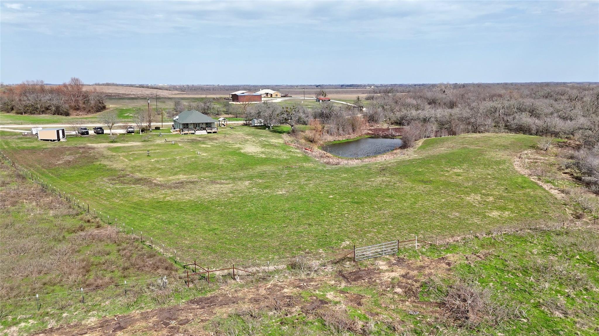 550 County Road 471 Property Photo 4