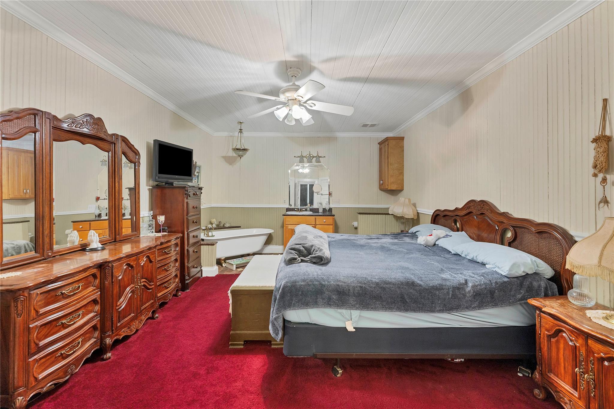 550 County Road 471 Property Photo 18