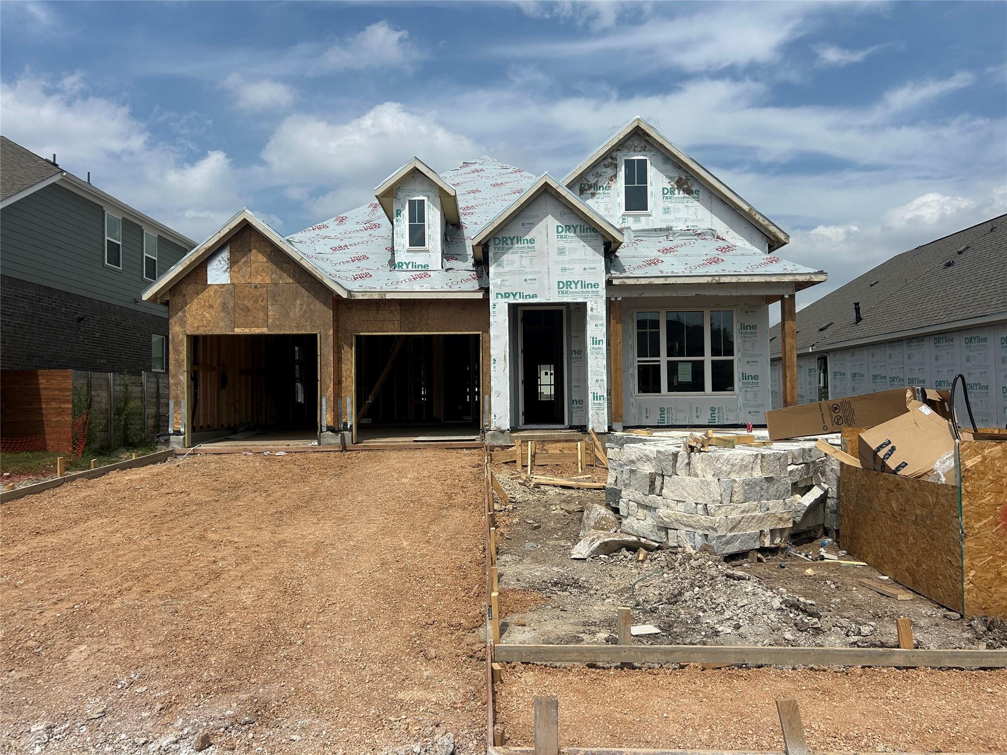 8213 Grenadier Dr Property Photo
