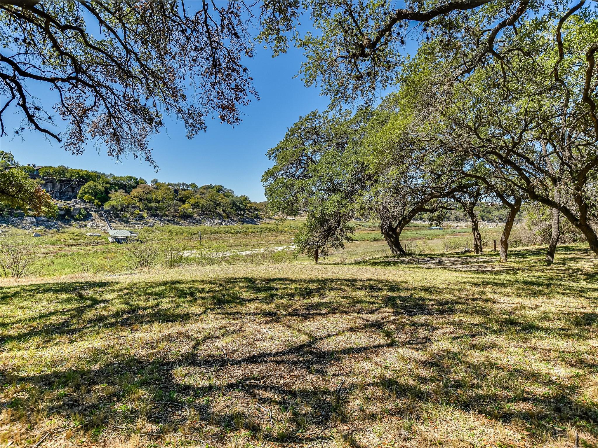 24805 Lake View Dr Property Photo 22