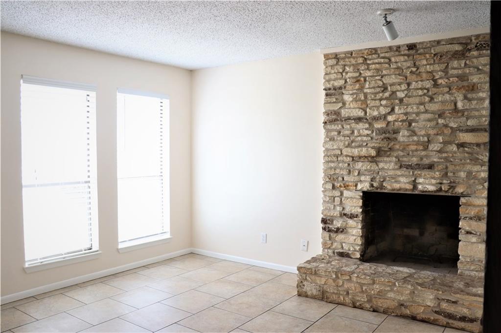 1214 Leander Rd #b Property Photo 2