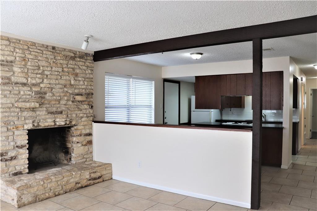 1214 Leander Rd #b Property Photo 3
