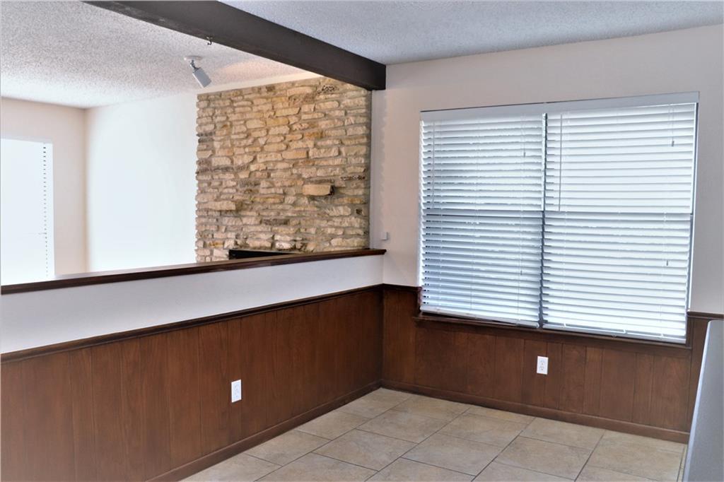 1214 Leander Rd #b Property Photo 5