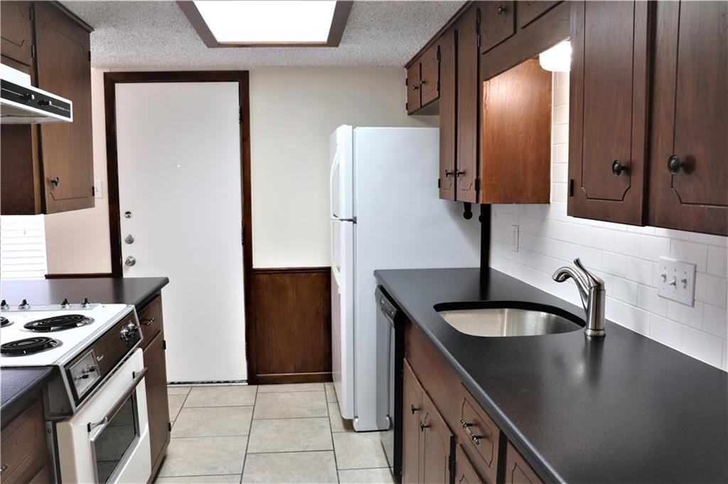 1214 Leander Rd #b Property Photo 8
