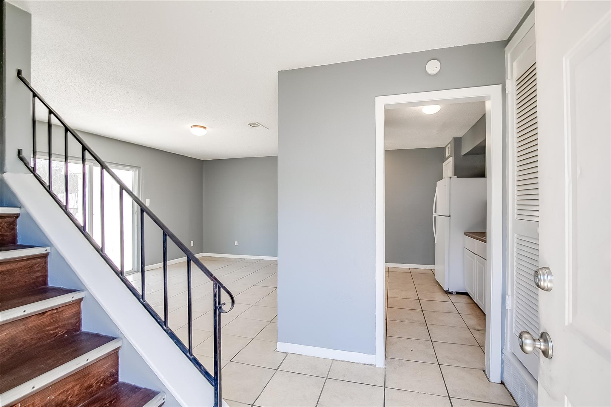 2215 Missionhill Dr #104 Property Photo 10