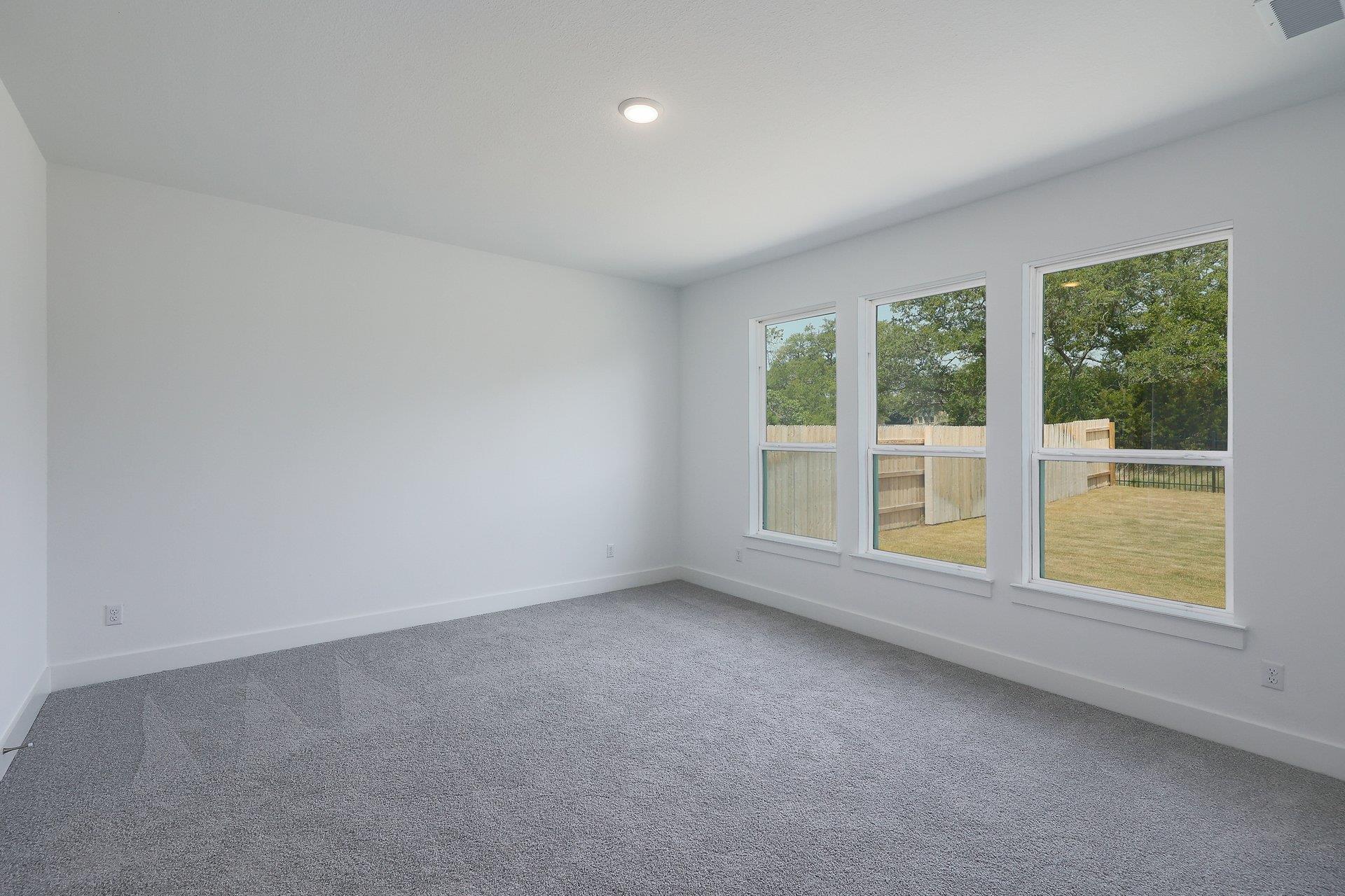 182 Yarbrough Dr Property Photo 15