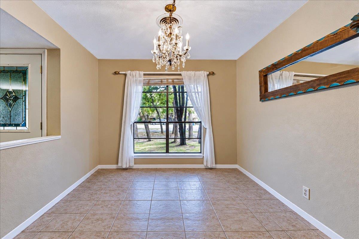 111 Post Oak Dr Property Photo 10