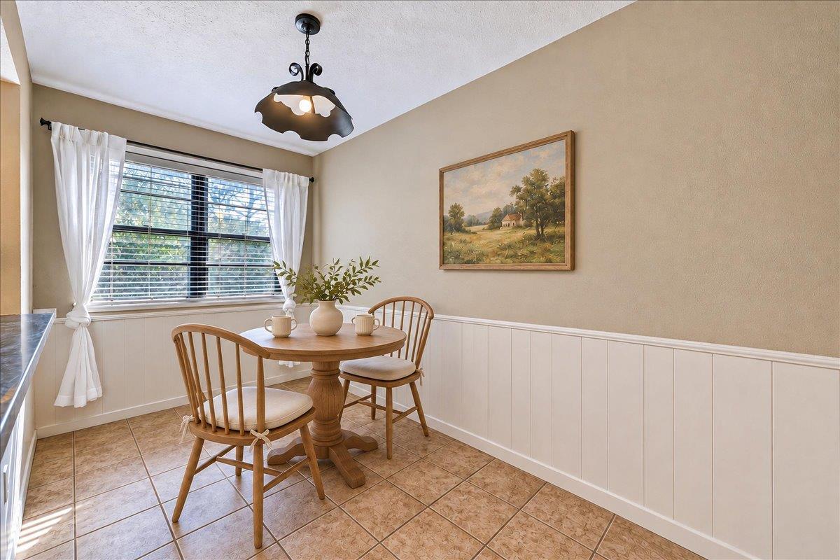 111 Post Oak Dr Property Photo 12