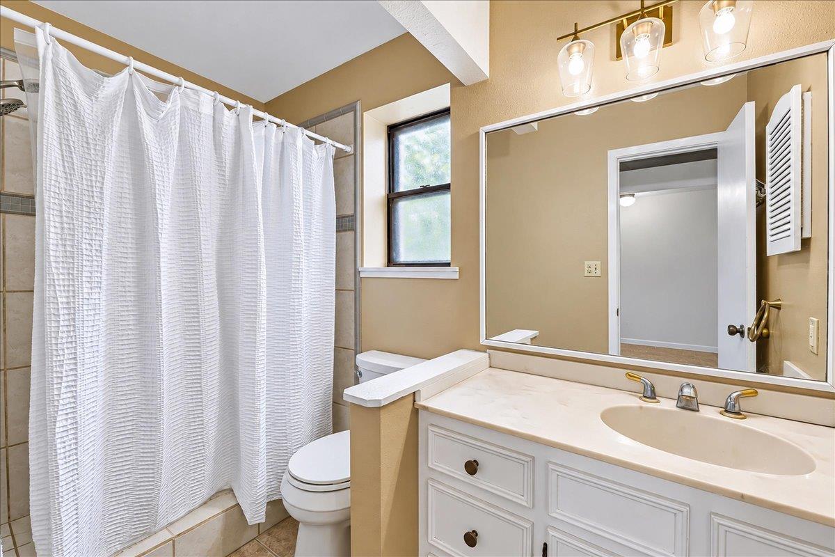 111 Post Oak Dr Property Photo 25
