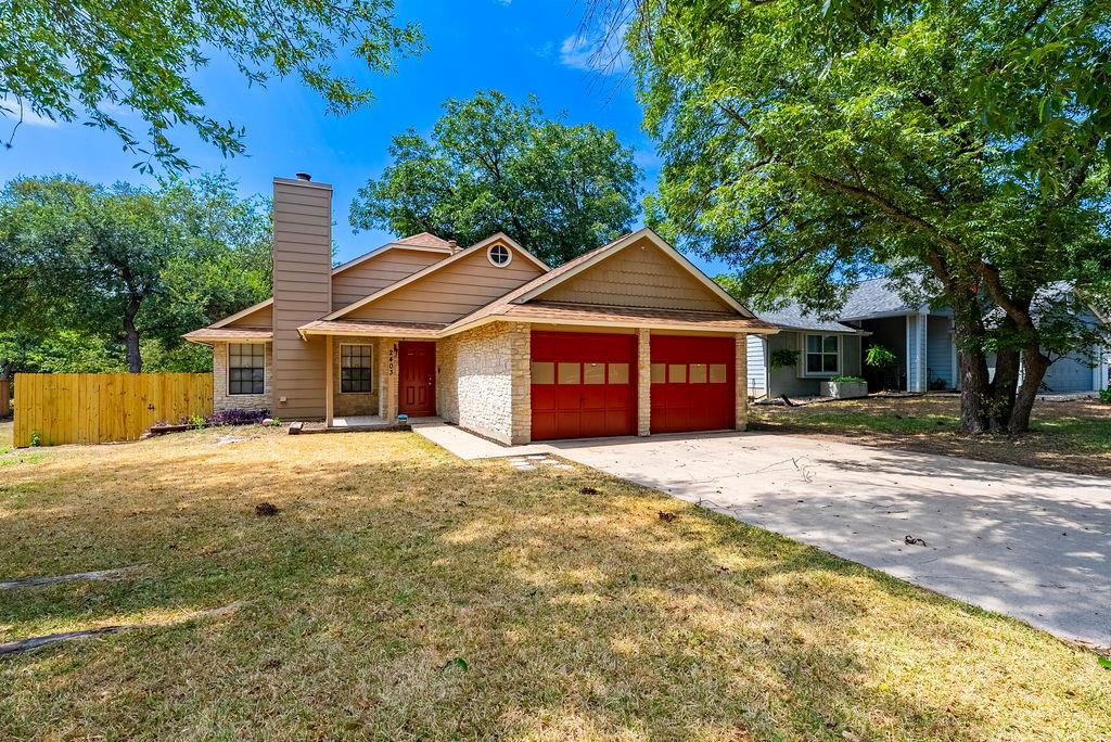 2403 Monarch Dr Property Photo 1