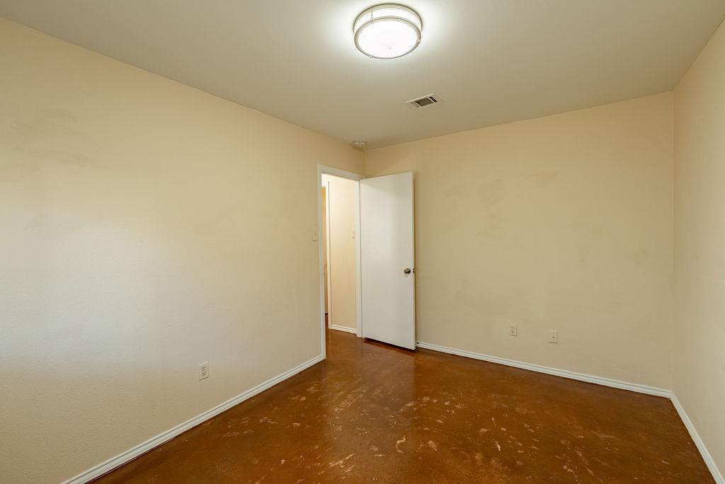 2403 Monarch Dr Property Photo 14