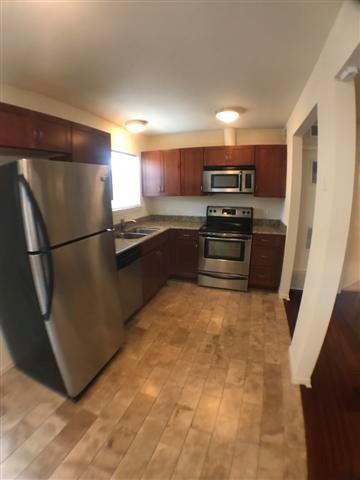 2800 Cole St 106c Property Photo 5