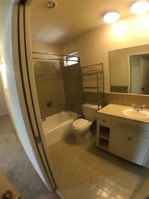 2800 Cole St 106c Property Photo 9