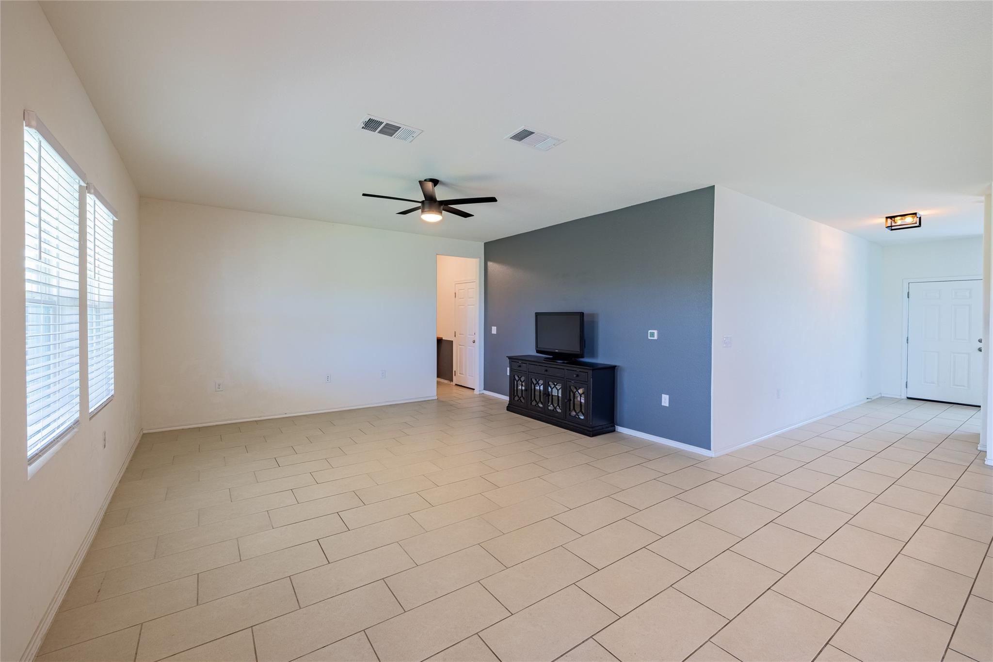 6300 Routenburn St Property Photo 17