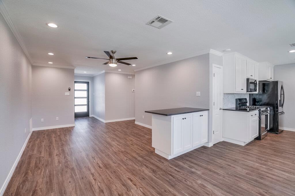 226 Claris Ln Property Photo 6