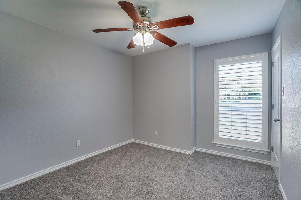 226 Claris Ln Property Photo 13