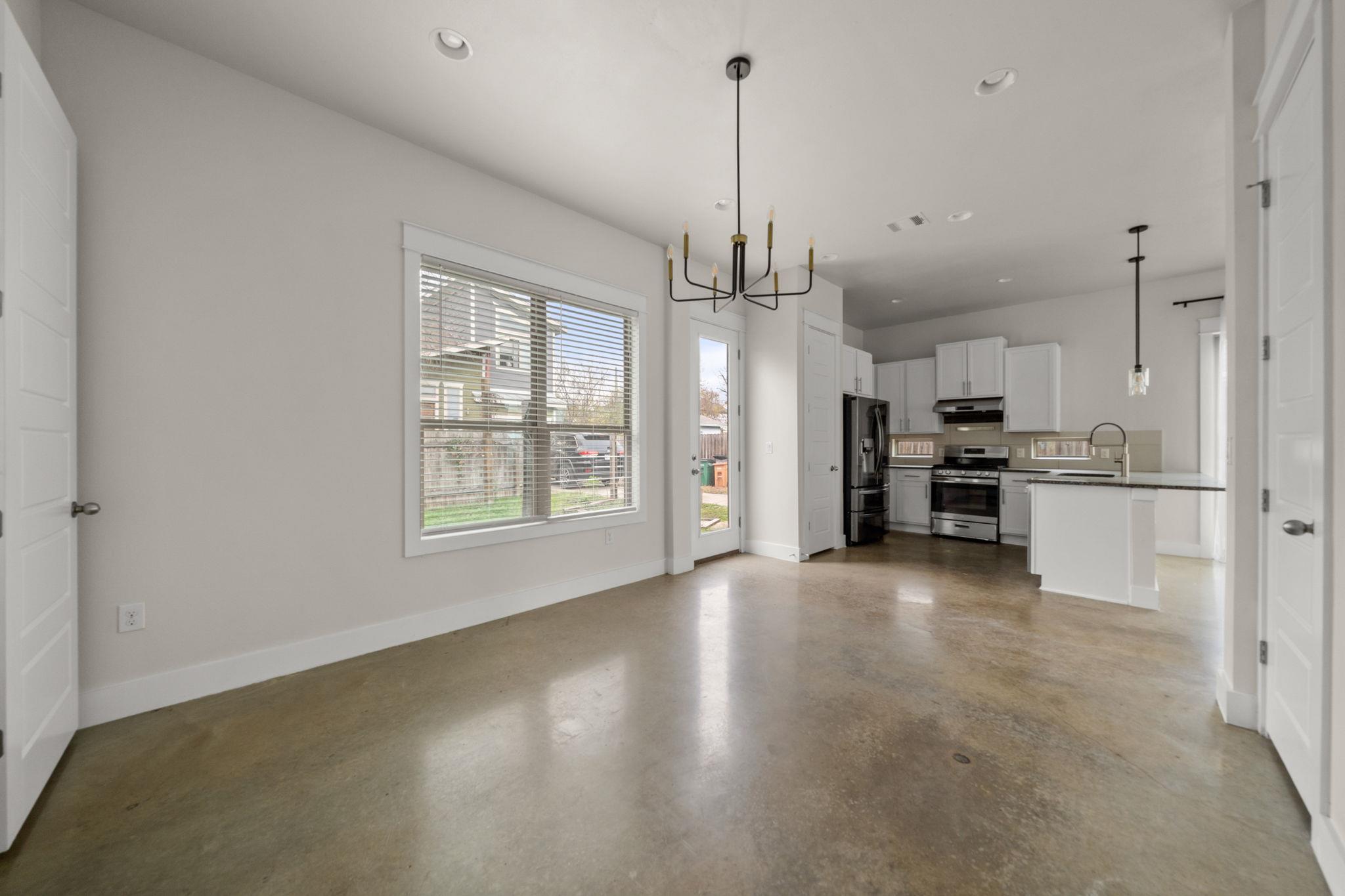 1160 Nickols Ave #a Property Photo 4