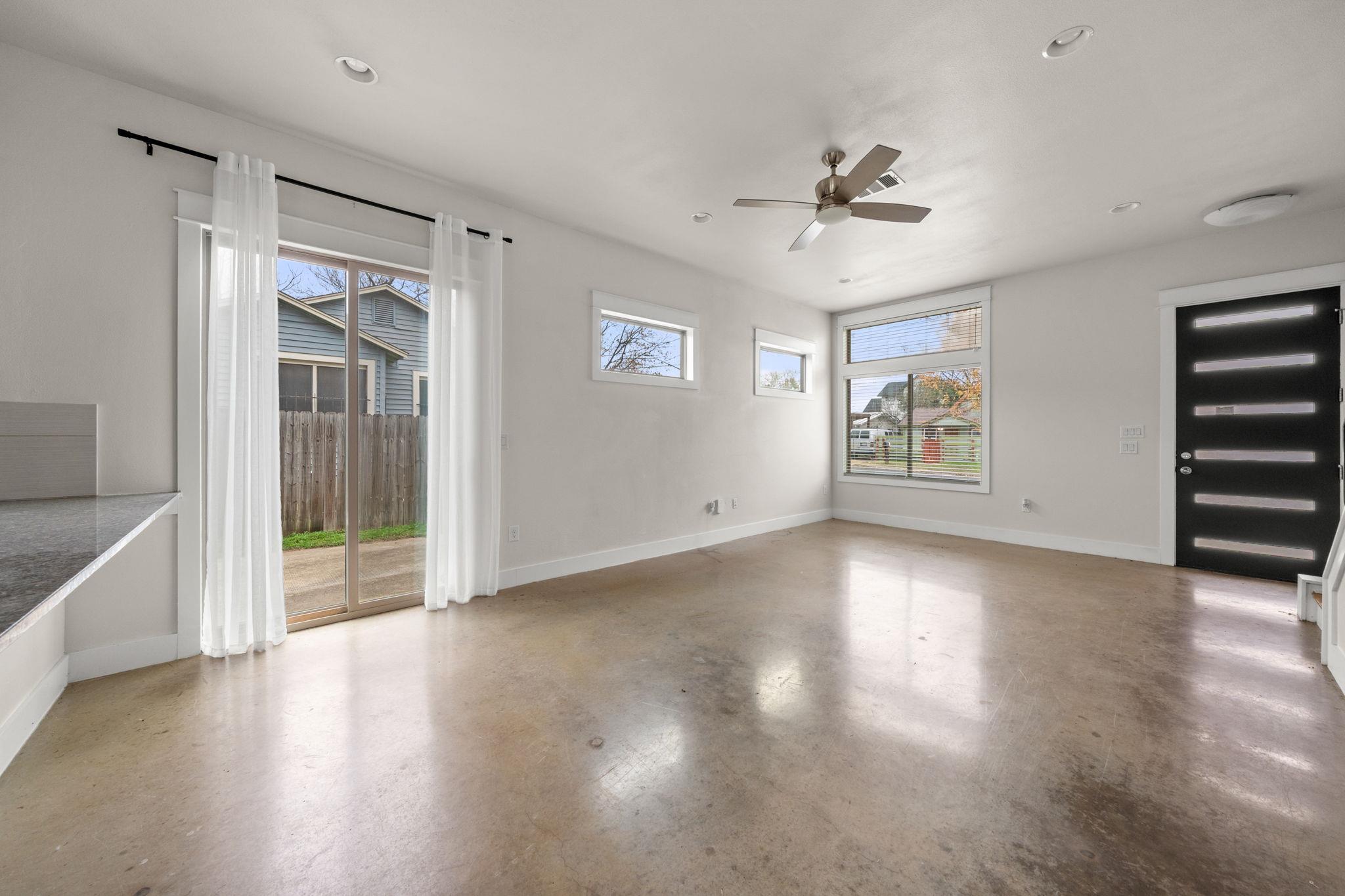1160 Nickols Ave #a Property Photo 5