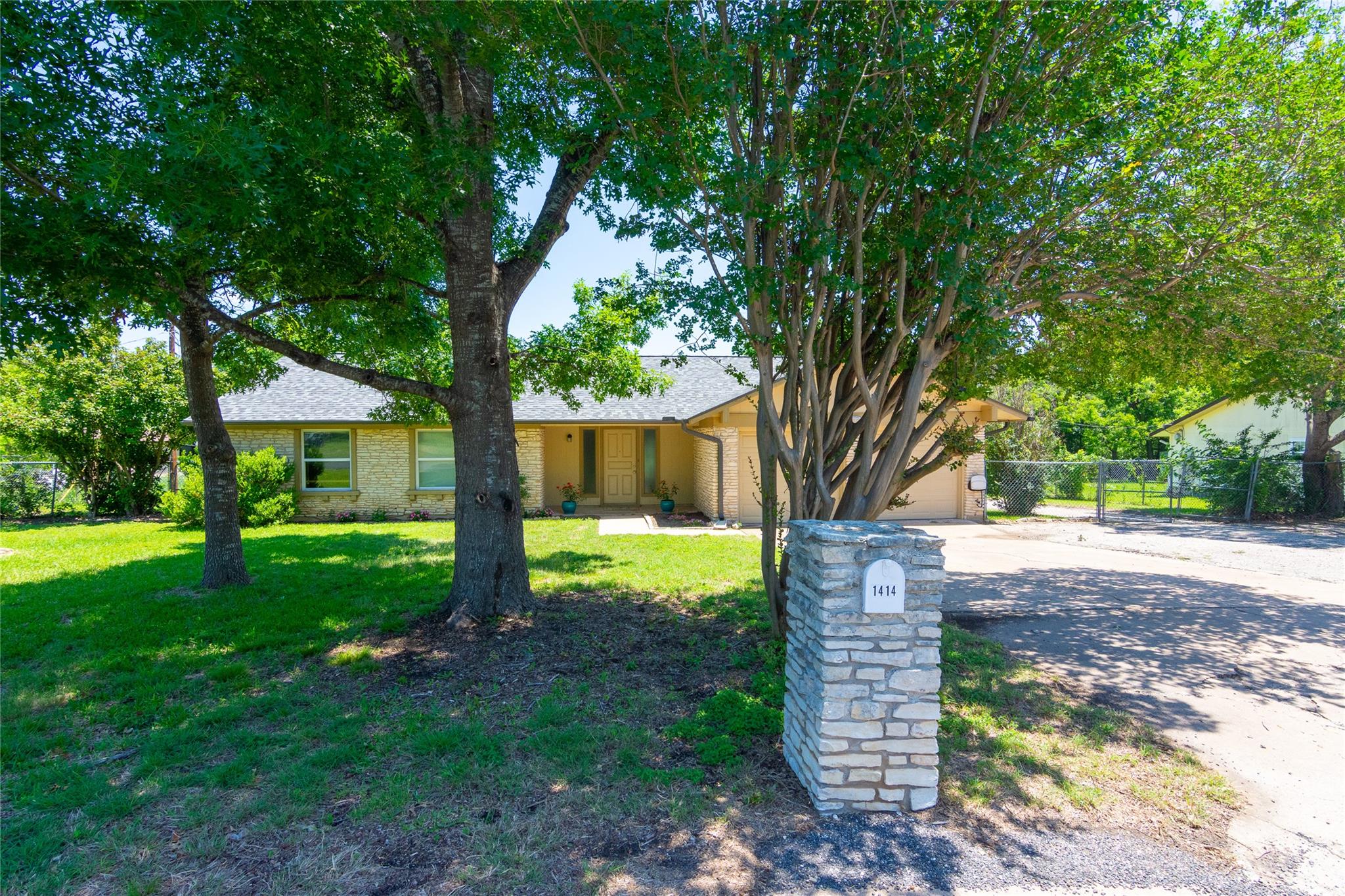 1414 Shenandoah Dr Property Photo 40