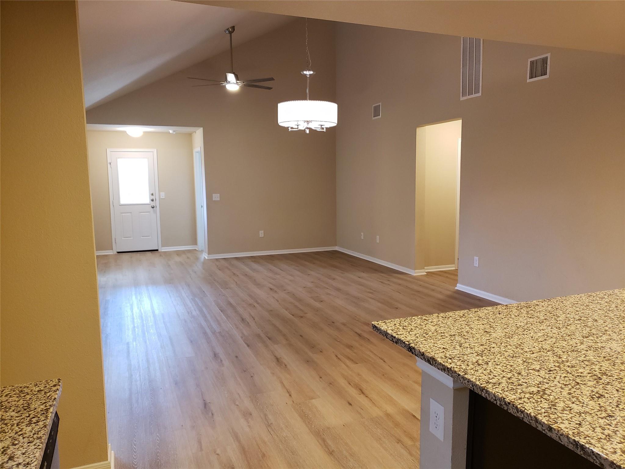14905 Harkness Pass Property Photo 8