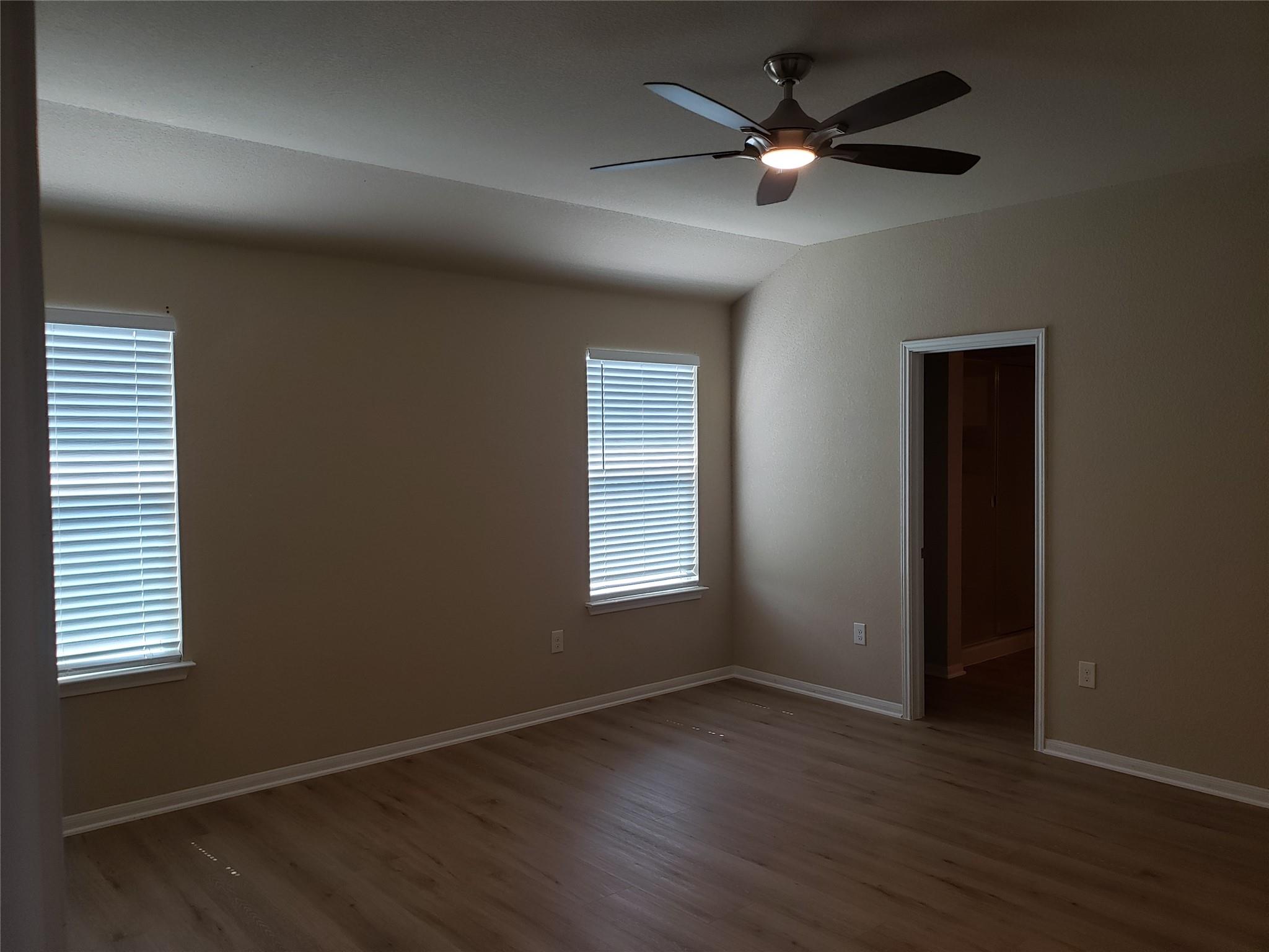 14905 Harkness Pass Property Photo 13