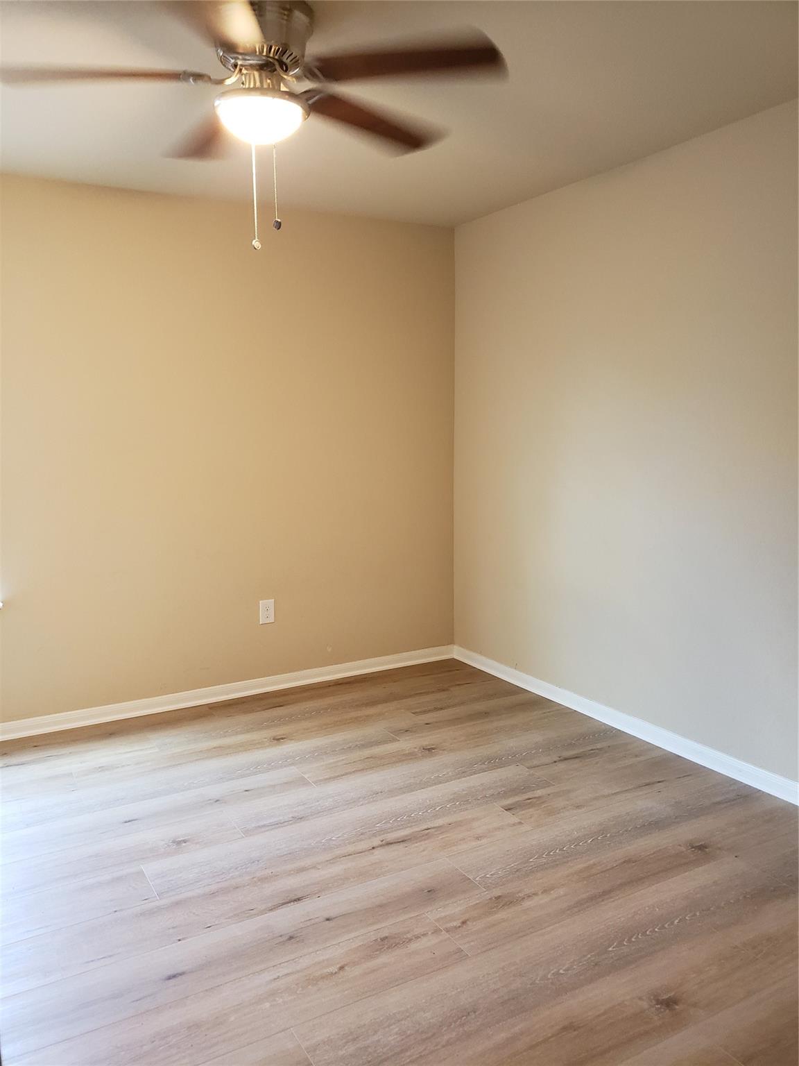 14905 Harkness Pass Property Photo 23