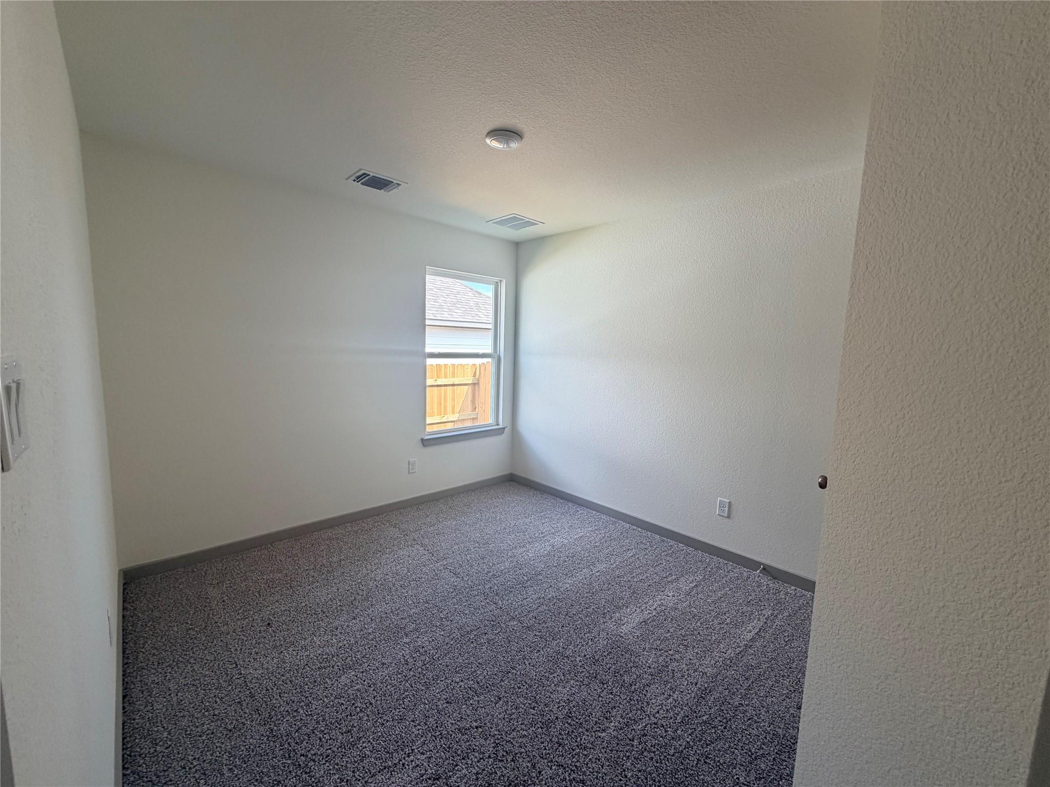 312 Boatright Blvd Property Photo 8