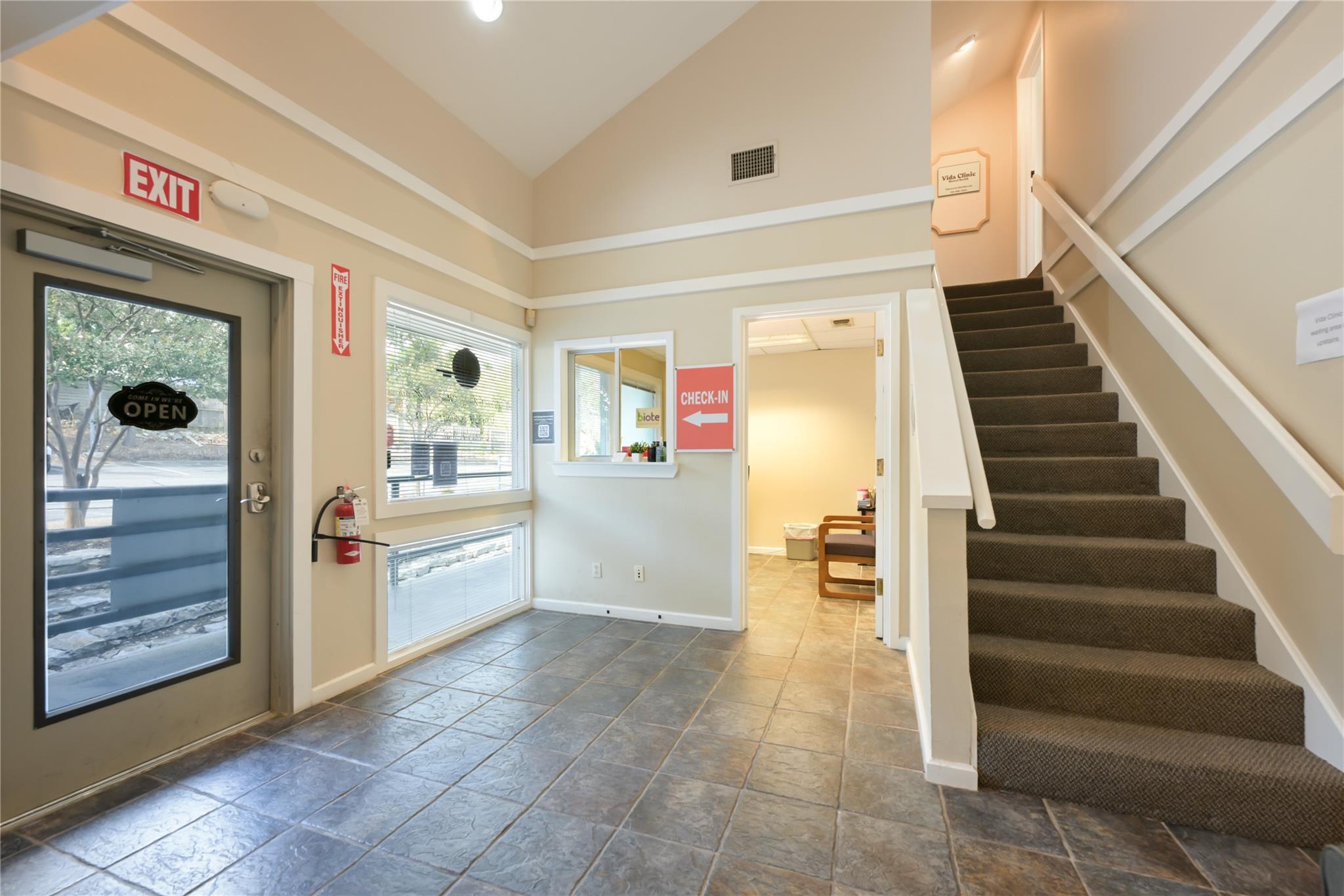 1221 W Ben White Blvd #210a Property Photo 34