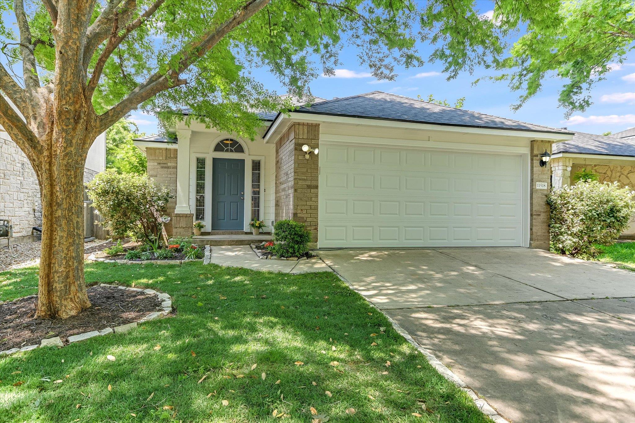 11518 James B Connolly Ln Property Photo