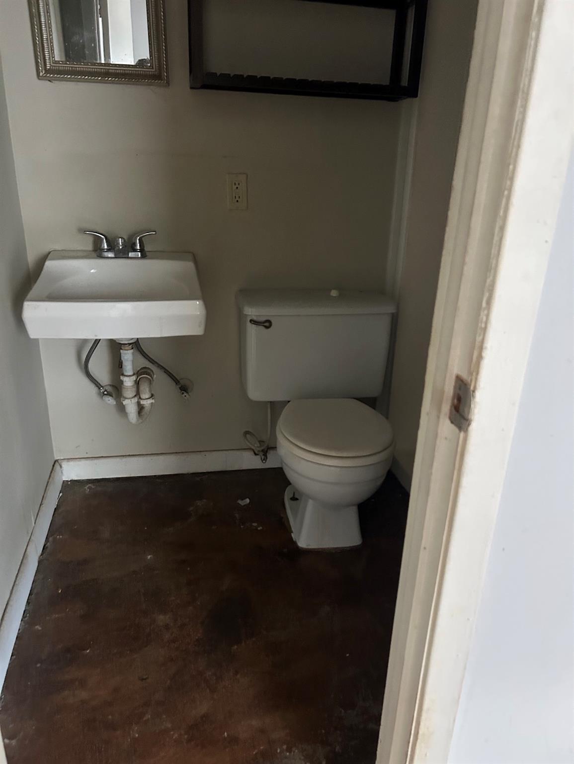 4701 Harmon Ave Property Photo 14
