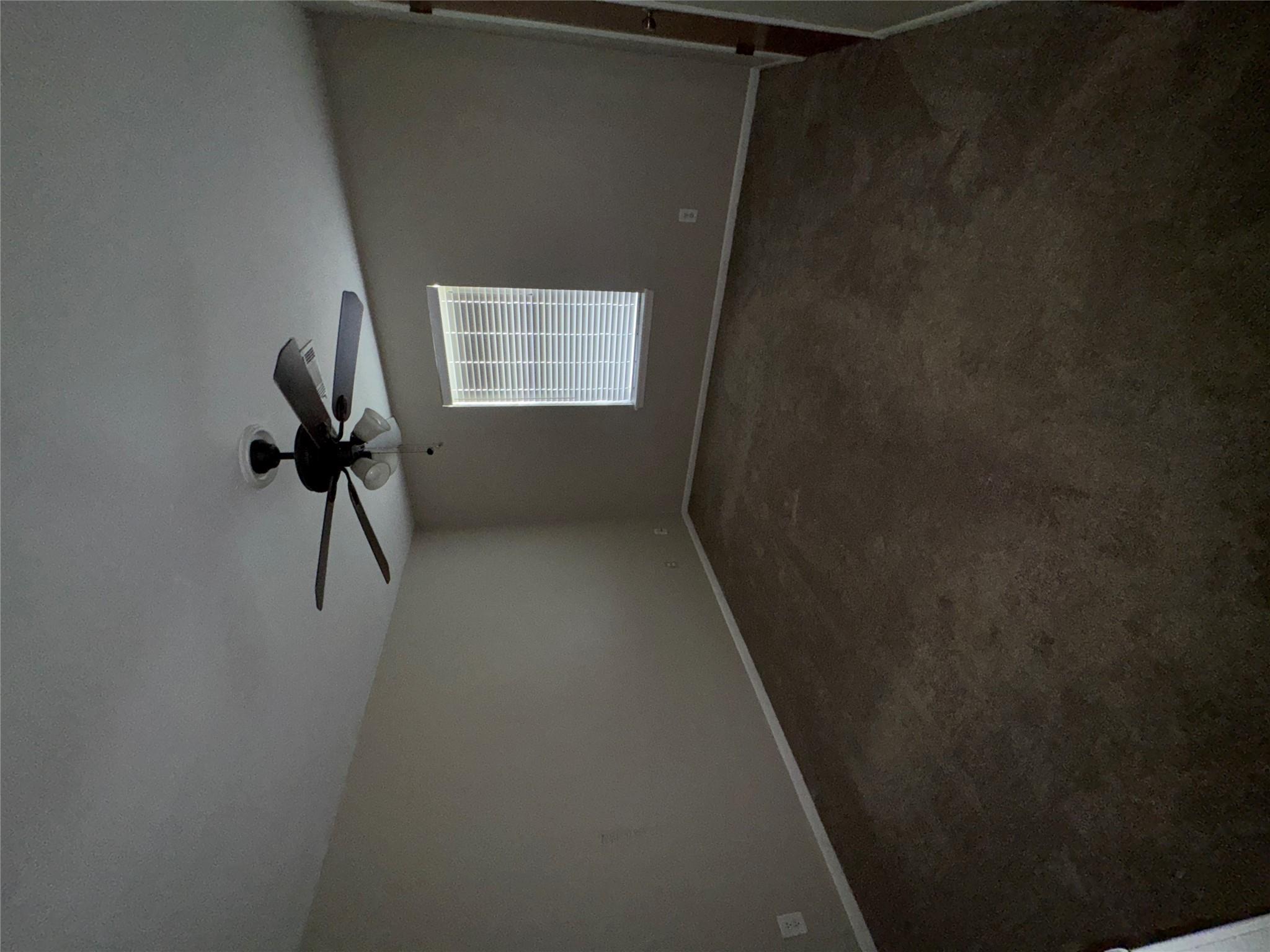 2004 Brazos Ave Property Photo 7