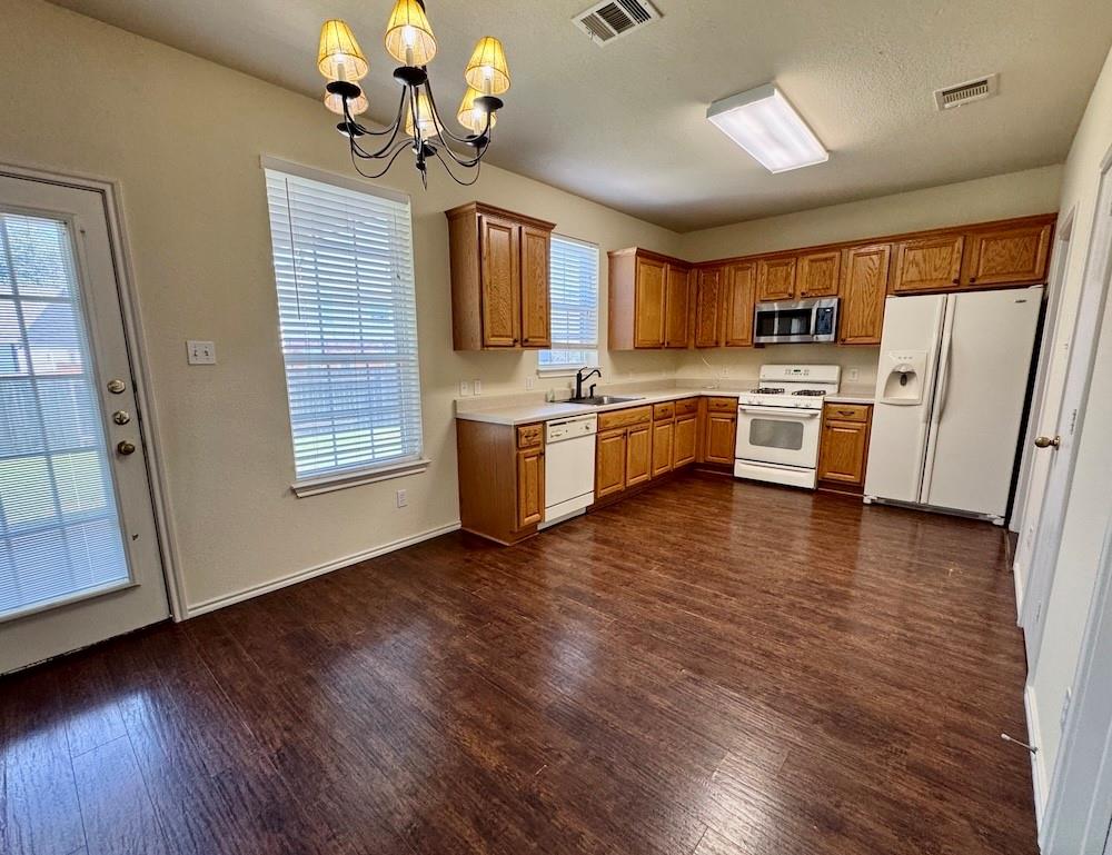 137 Firewheel Cv Property Photo 6