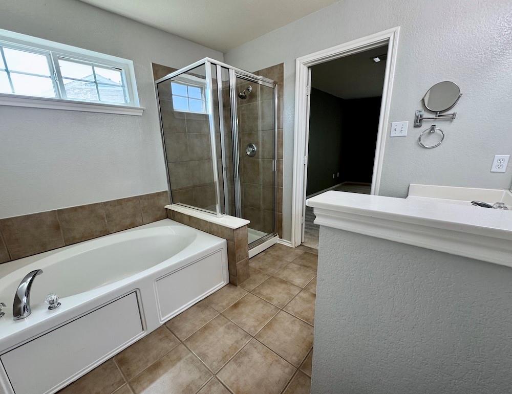 137 Firewheel Cv Property Photo 13