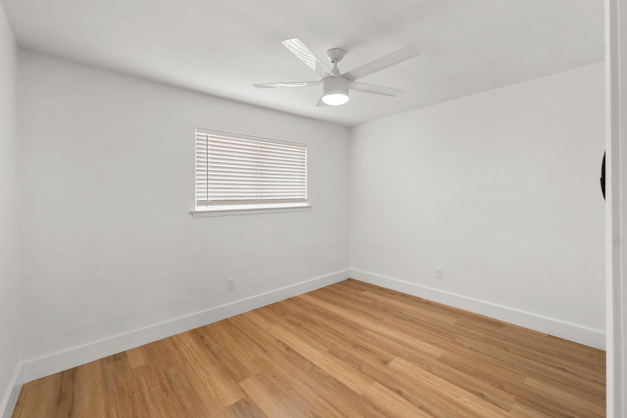 7929 Gault St #104 Property Photo 11