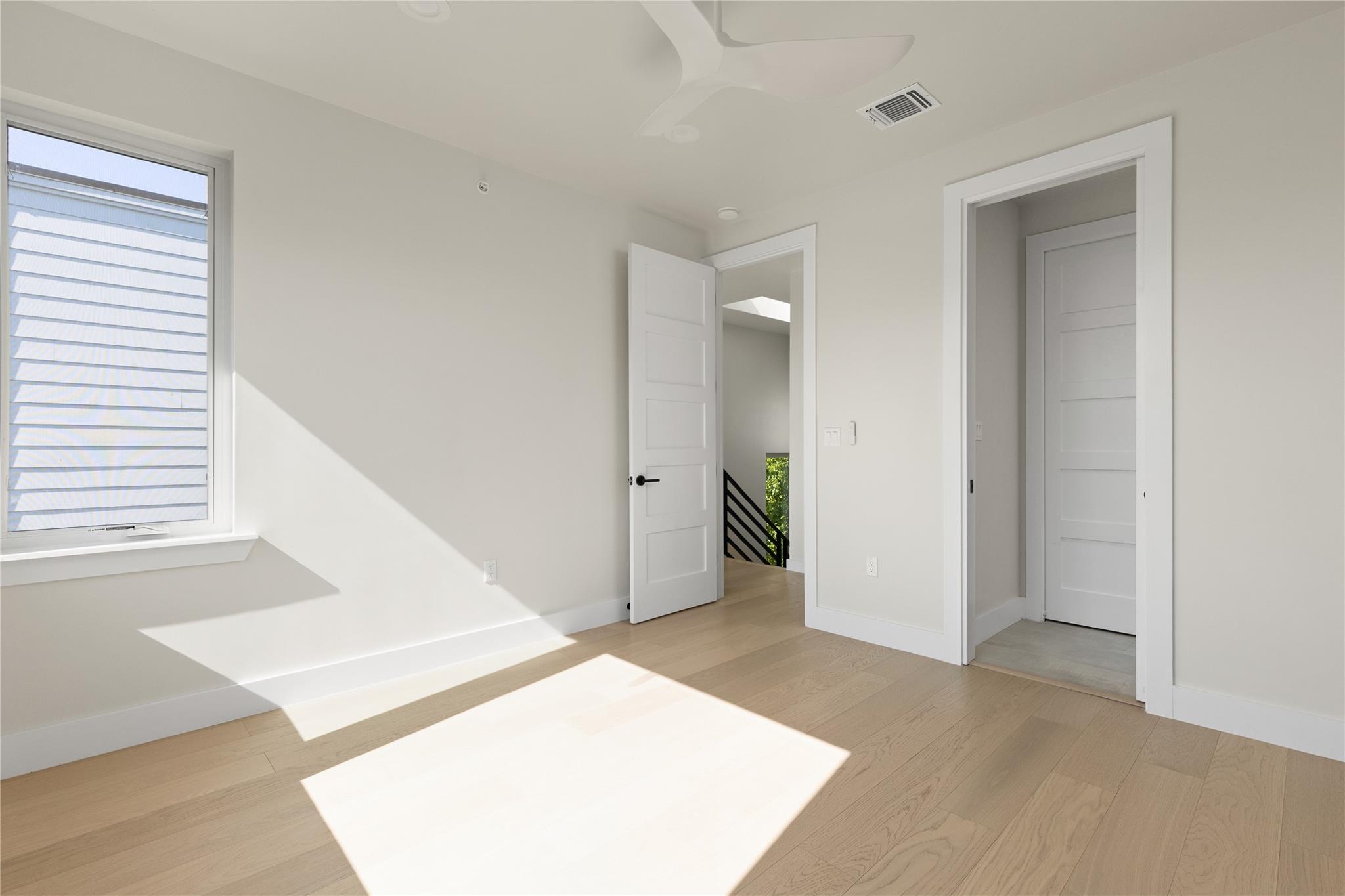 100 W Odell St #2 Property Photo 30