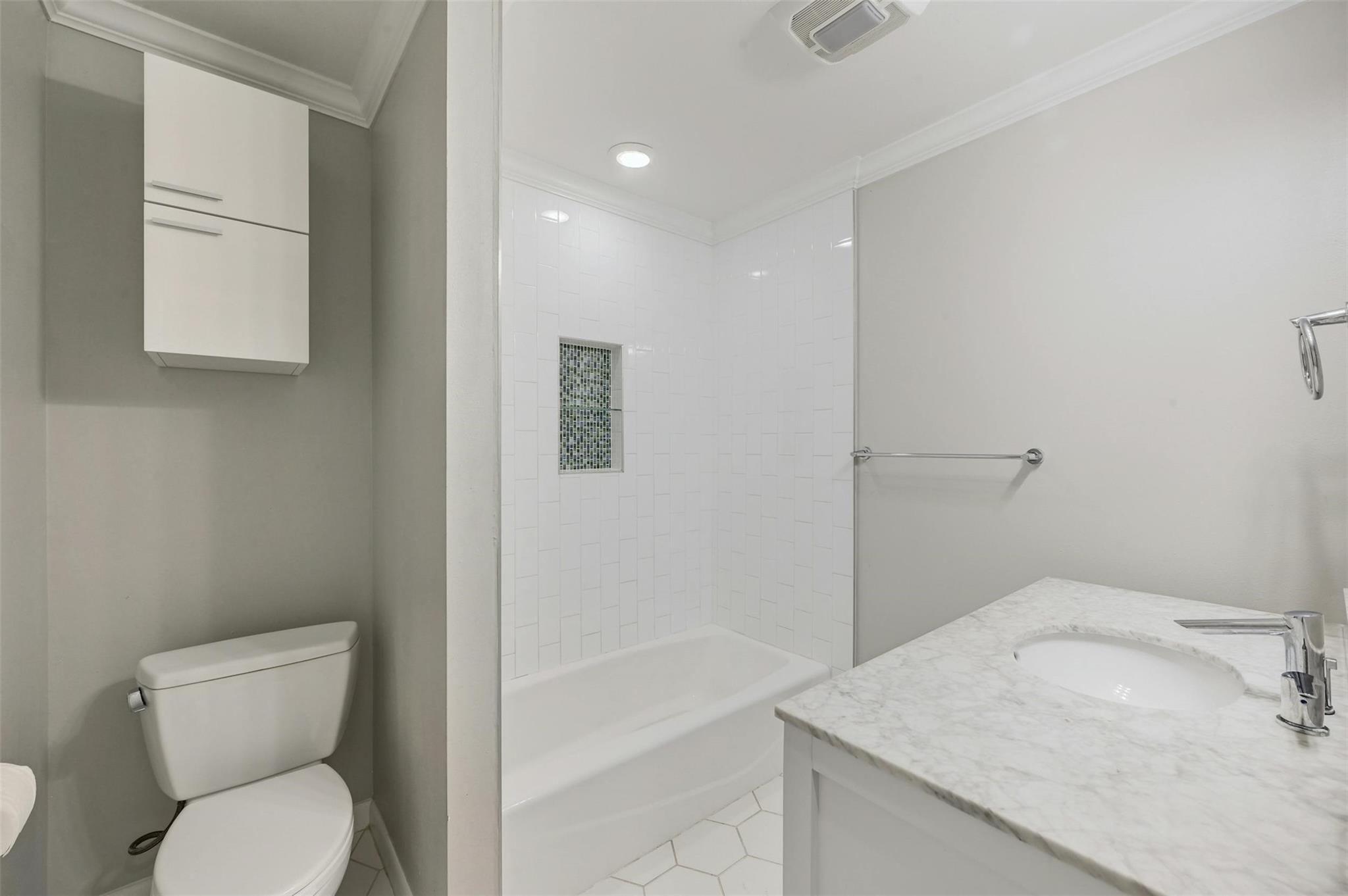 4905 Southcrest Dr Property Photo 18