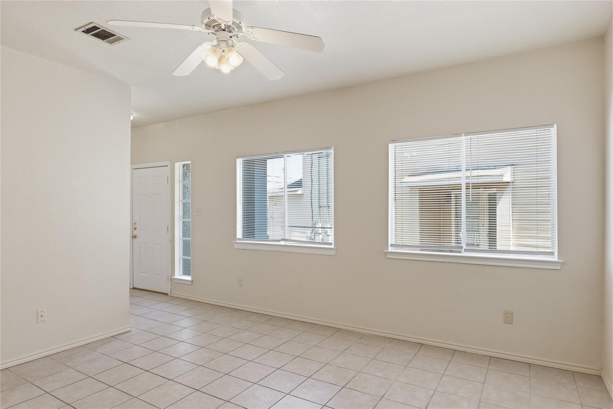 885 Sagewood Trl Property Photo 13