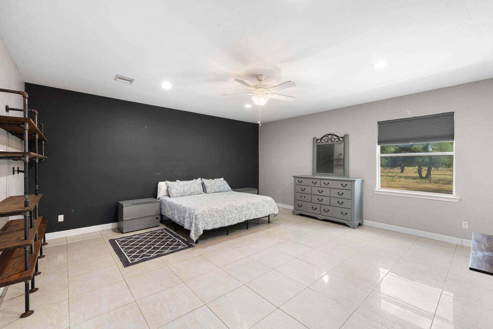 1102 Private Road 2332 None Property Photo 18