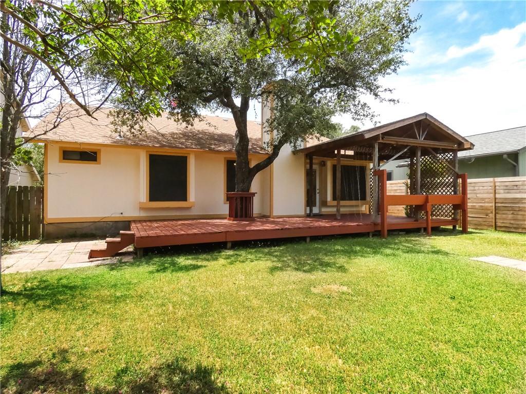 7913 Tiffany Dr Property Photo 3
