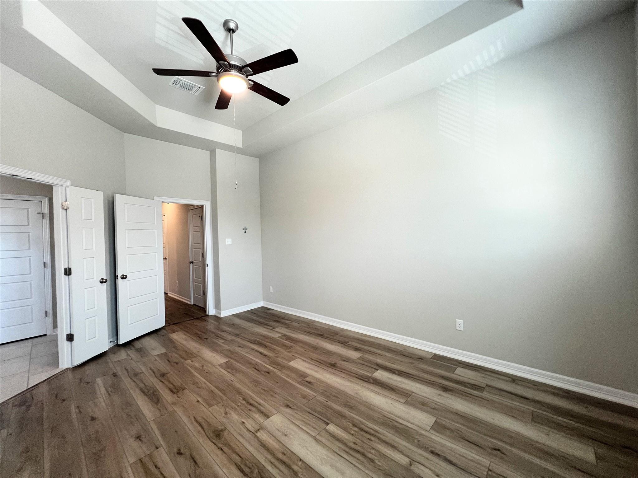 2101 Dillon Pond Ln #b Property Photo 19