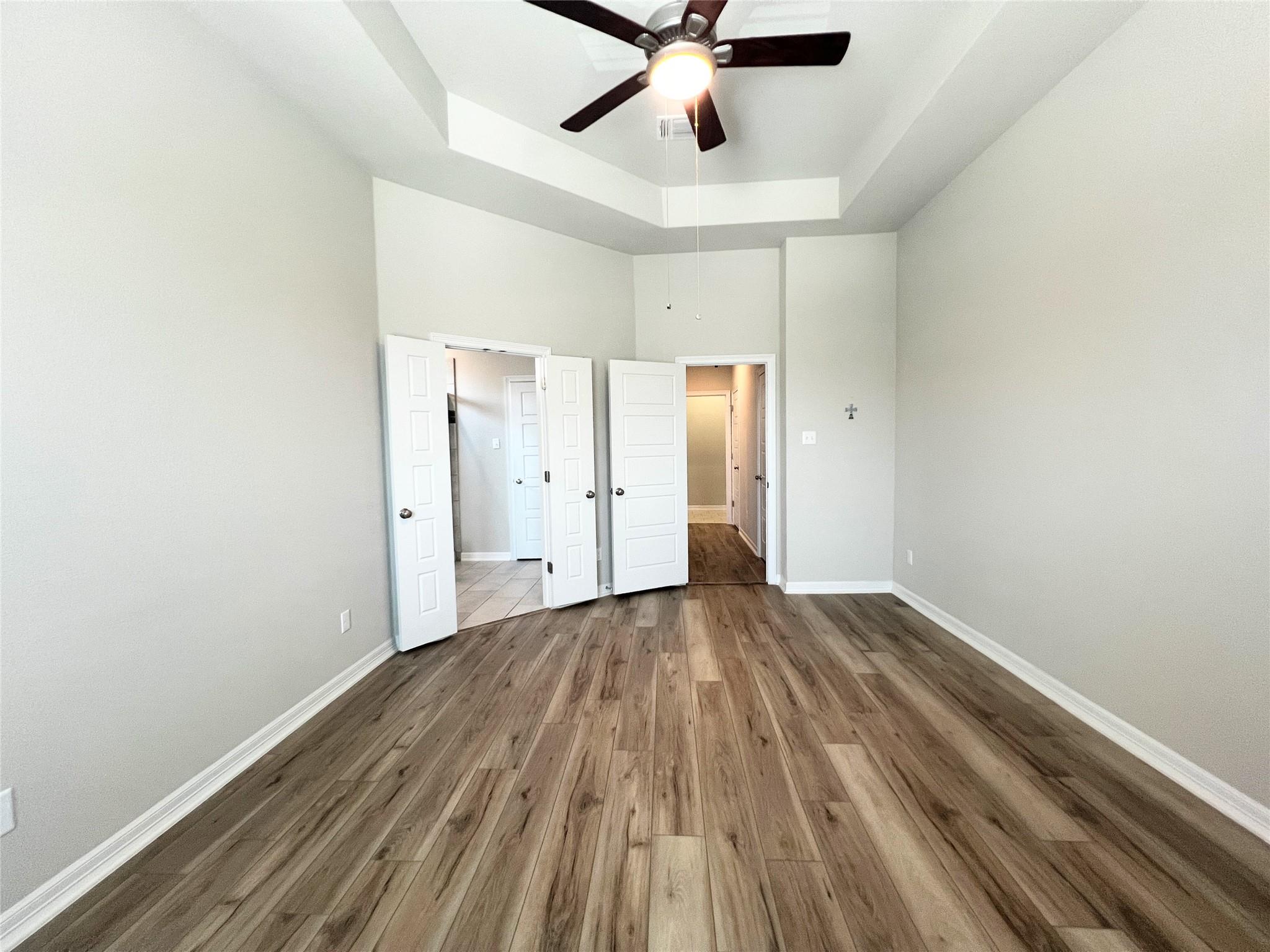2101 Dillon Pond Ln #b Property Photo 21