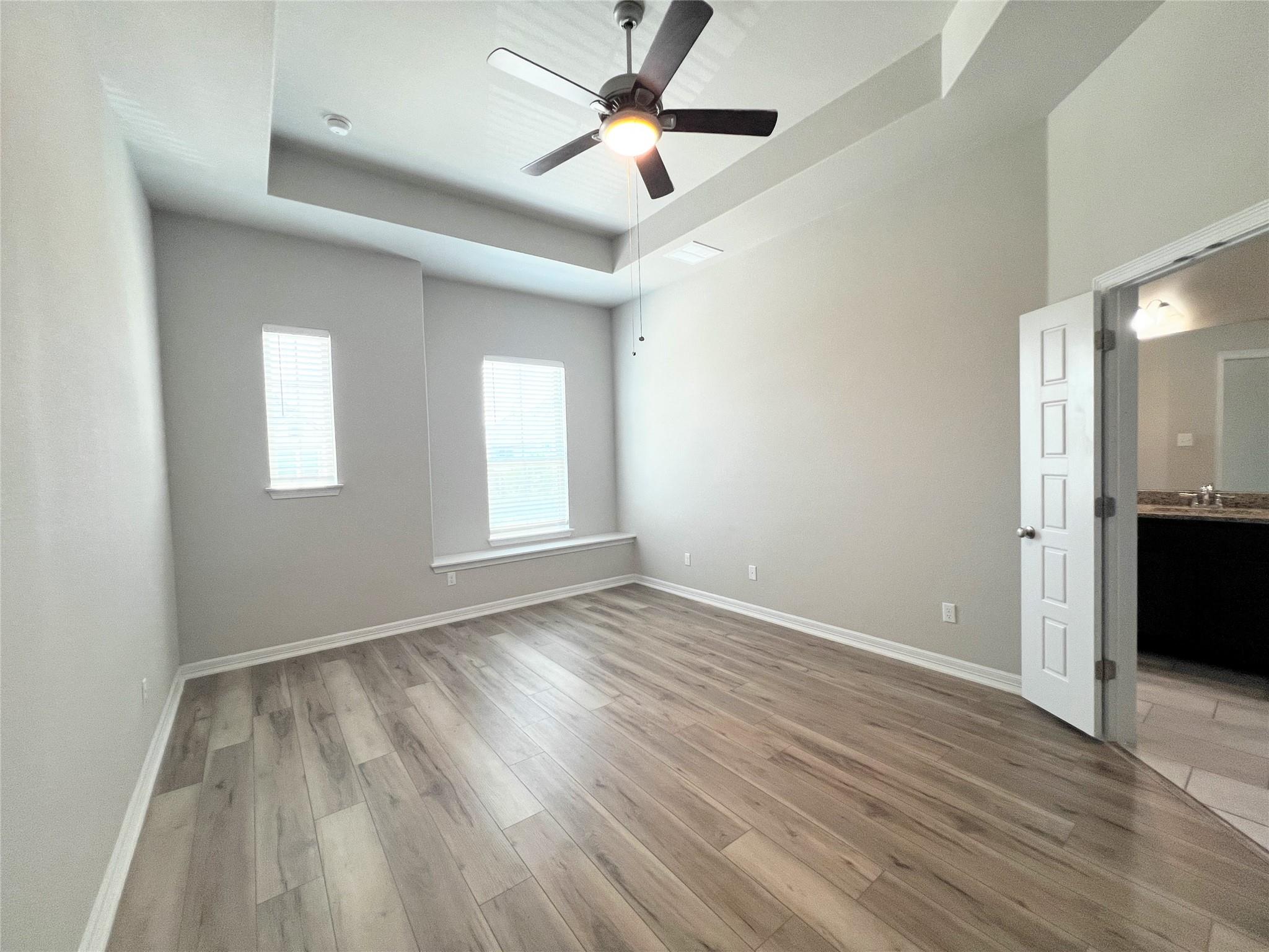 2101 Dillon Pond Ln #b Property Photo 22