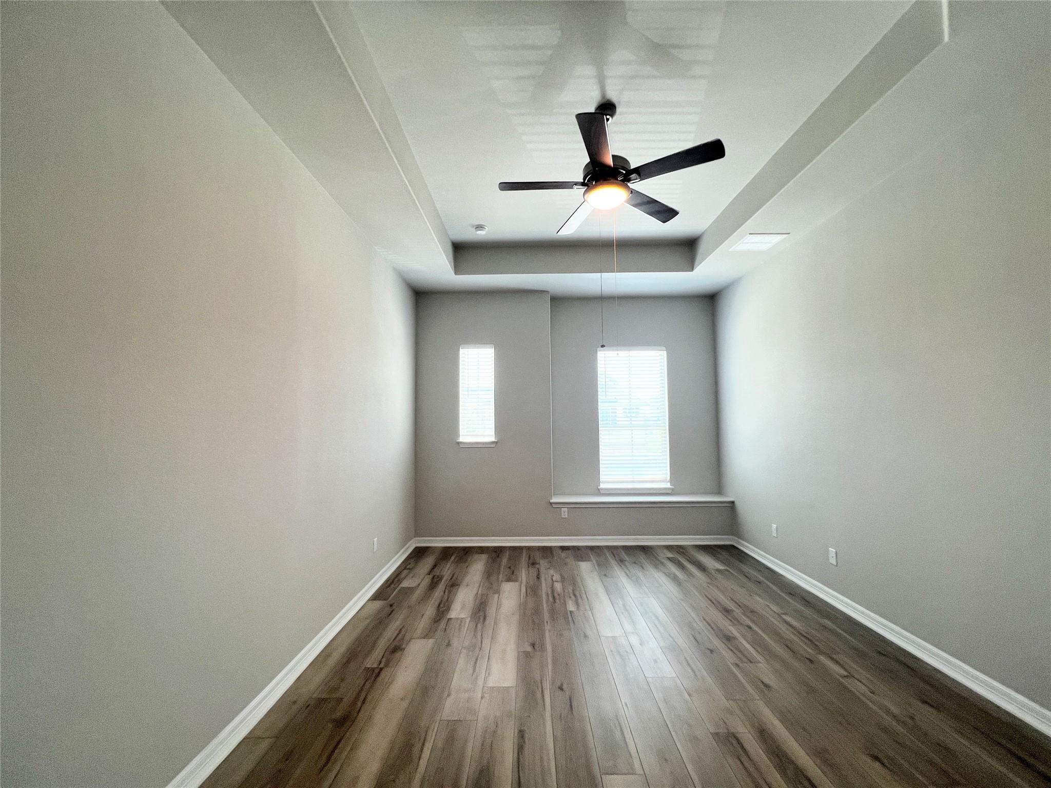2101 Dillon Pond Ln #b Property Photo 23