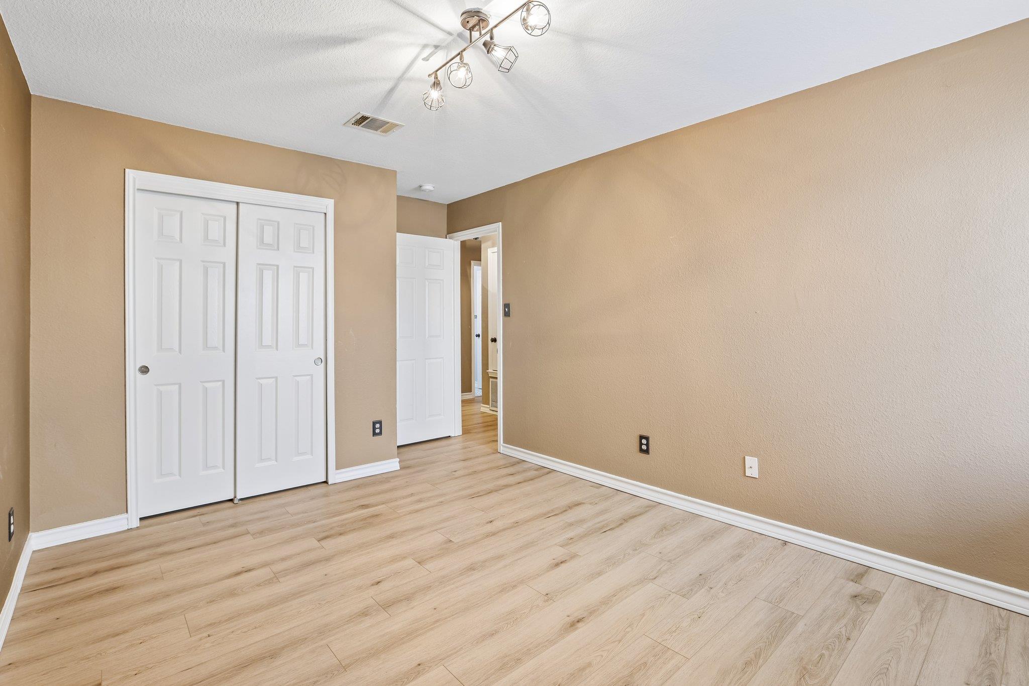 2656 Bradley Ln Property Photo 20