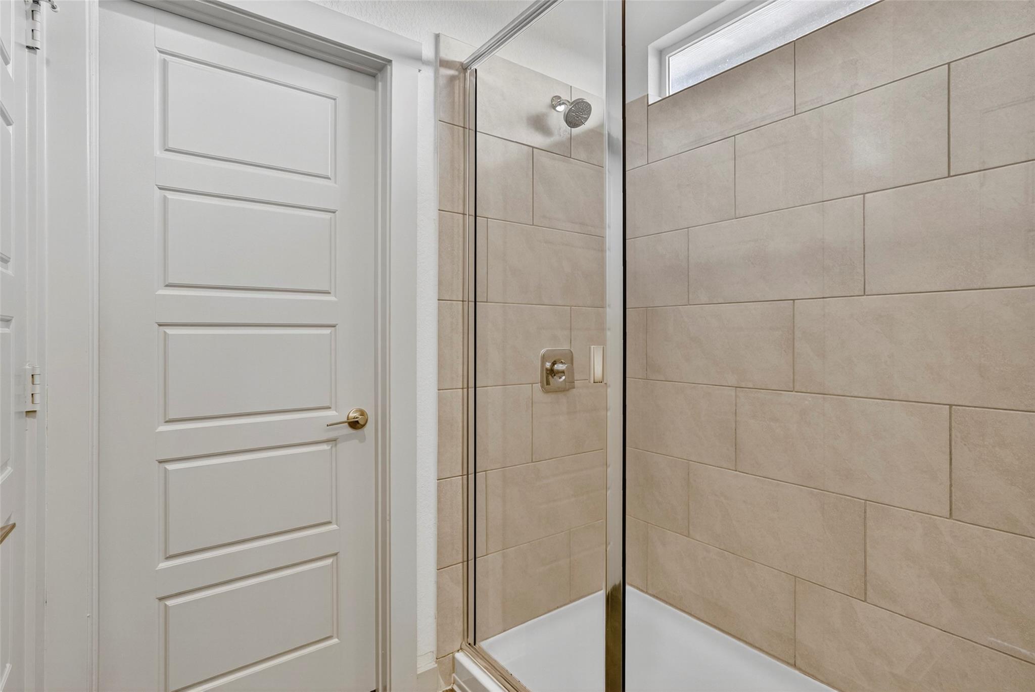 14201 Macquarie Dr Property Photo 18