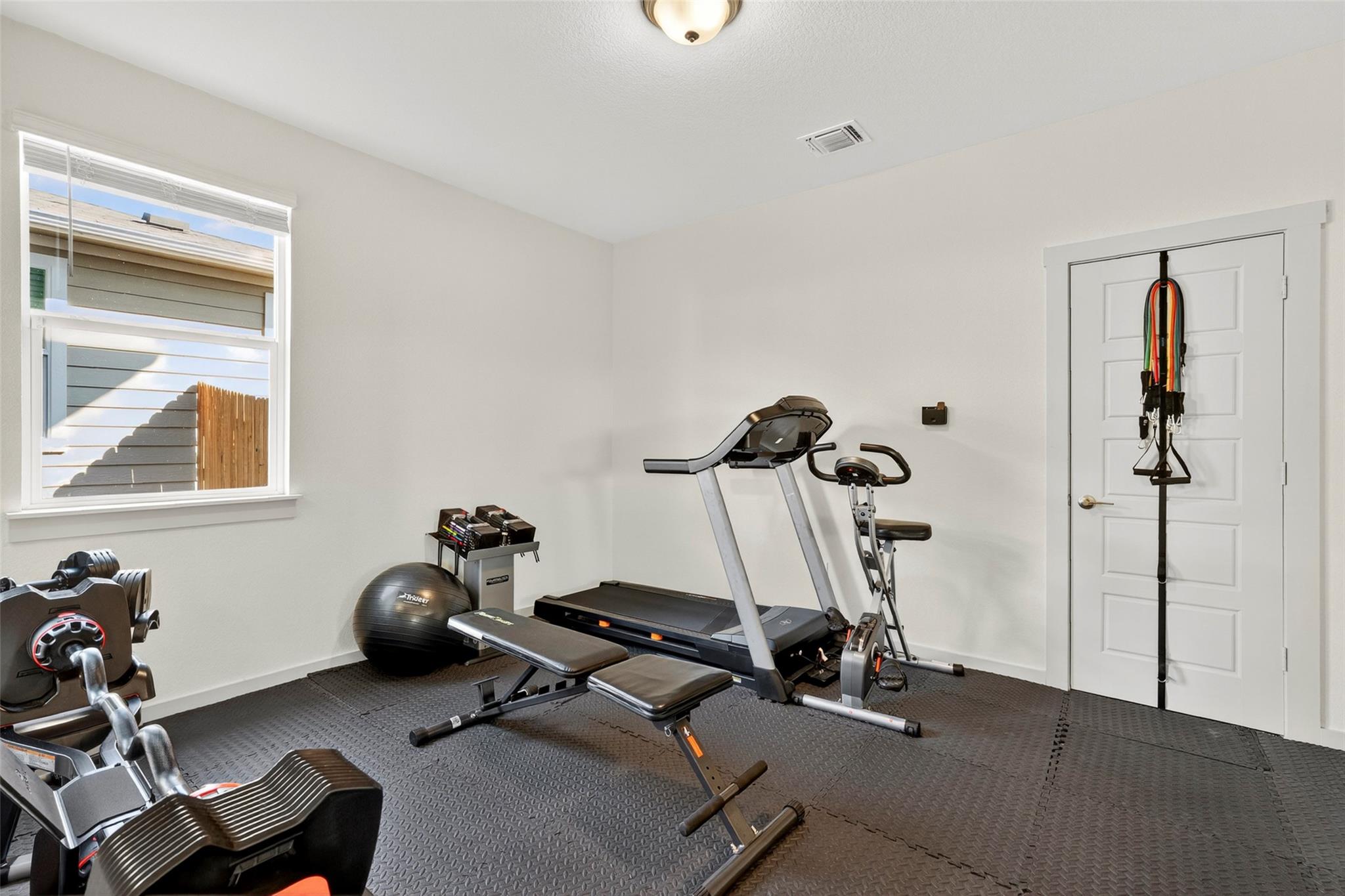 14201 Macquarie Dr Property Photo 22