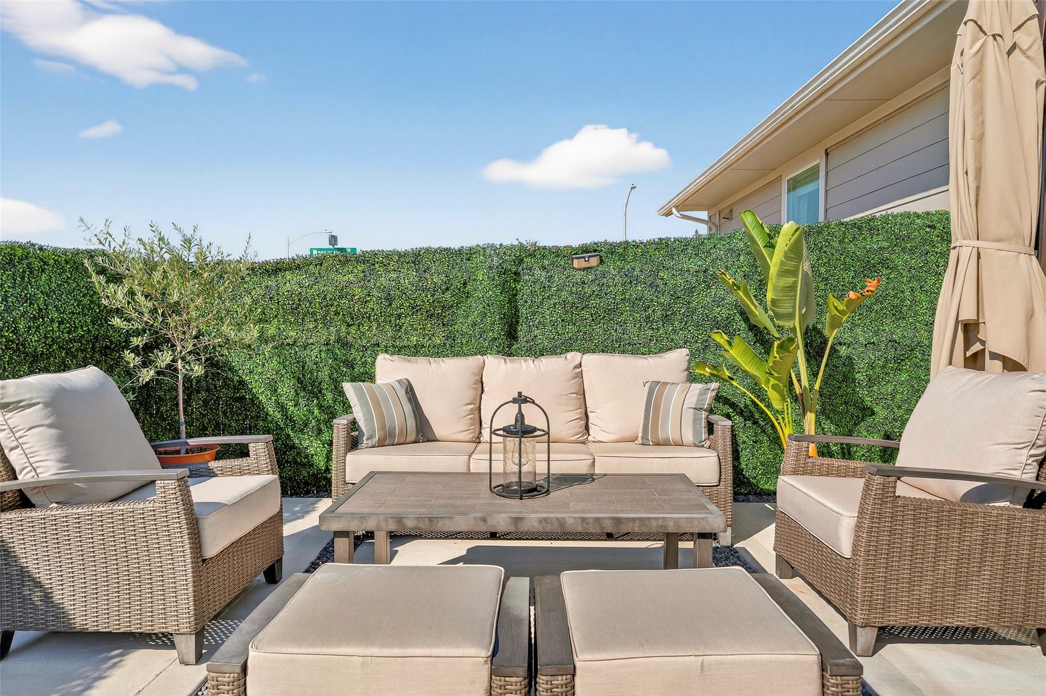 14201 Macquarie Dr Property Photo 37