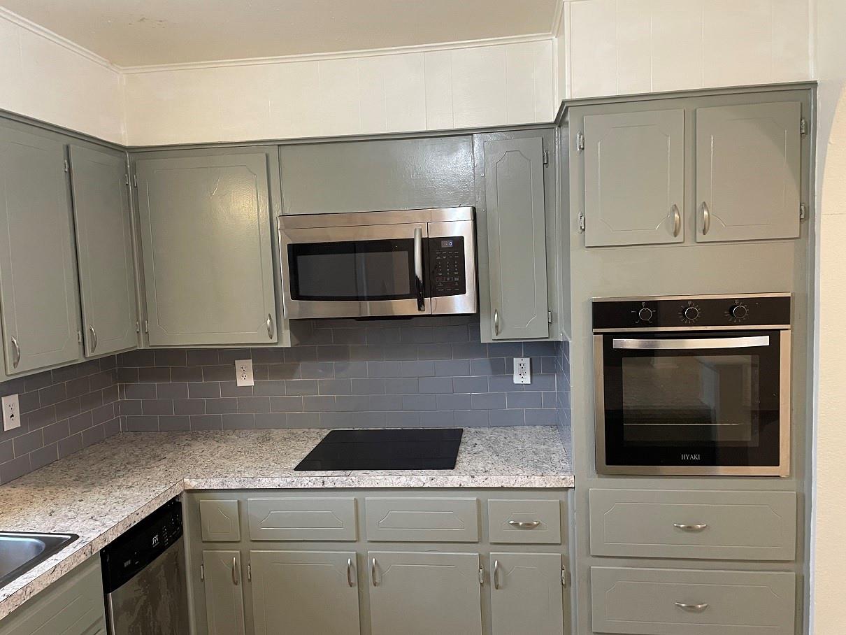 2411 Tudor Dr Property Photo 12