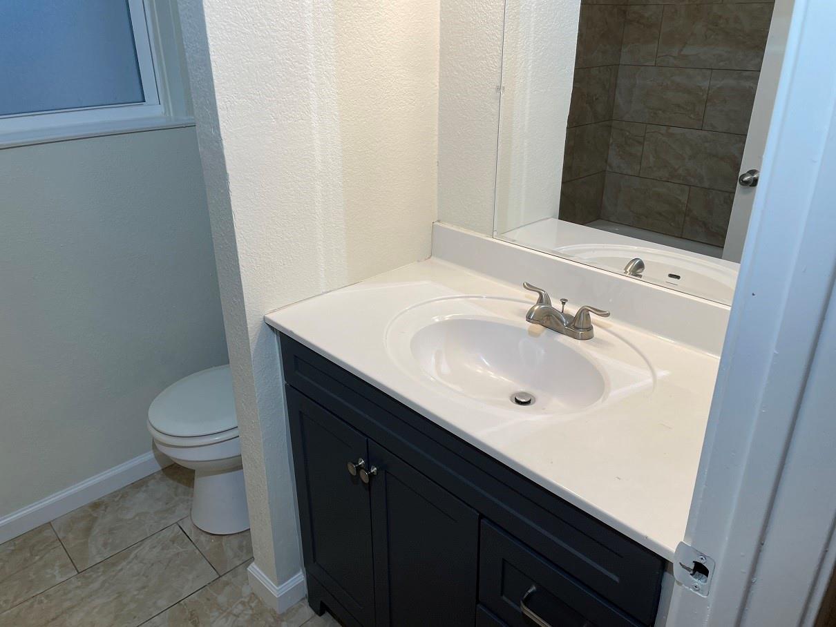 2411 Tudor Dr Property Photo 18