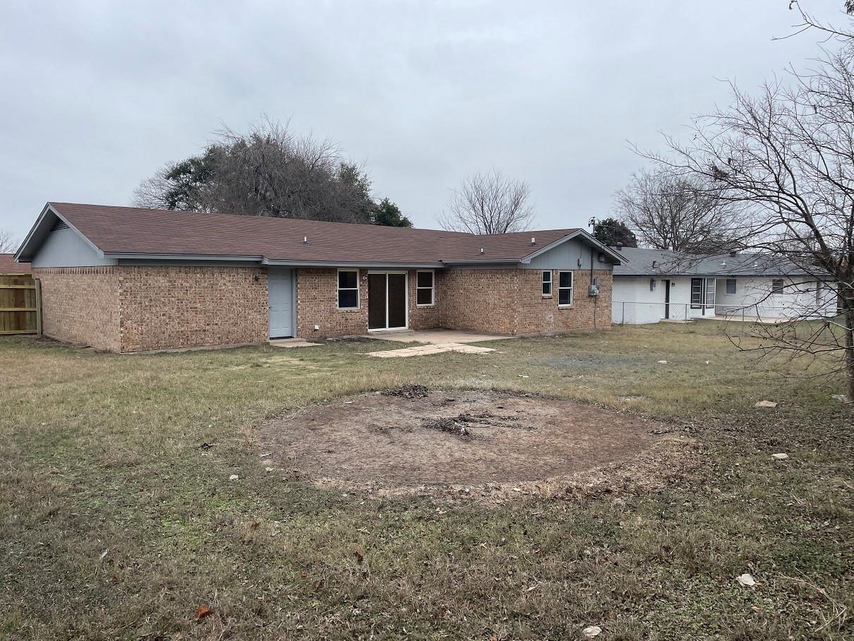2411 Tudor Dr Property Photo 24